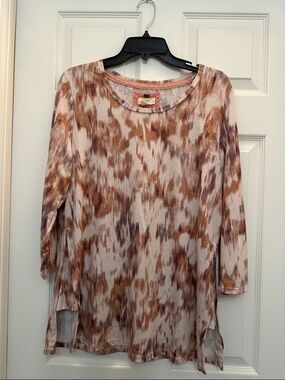 Cupio Long Sleeve Tie-Dye Tunic in Rust and Pink